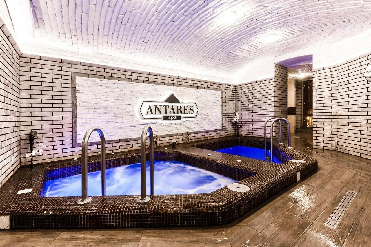 ANTARES Apart hotel Lviv